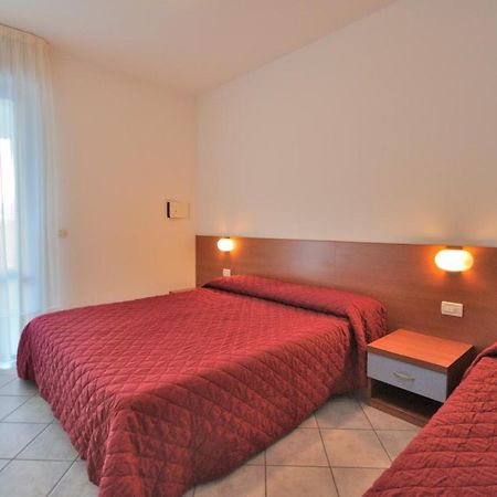 Residence Eurostar Bibione Exteriör bild